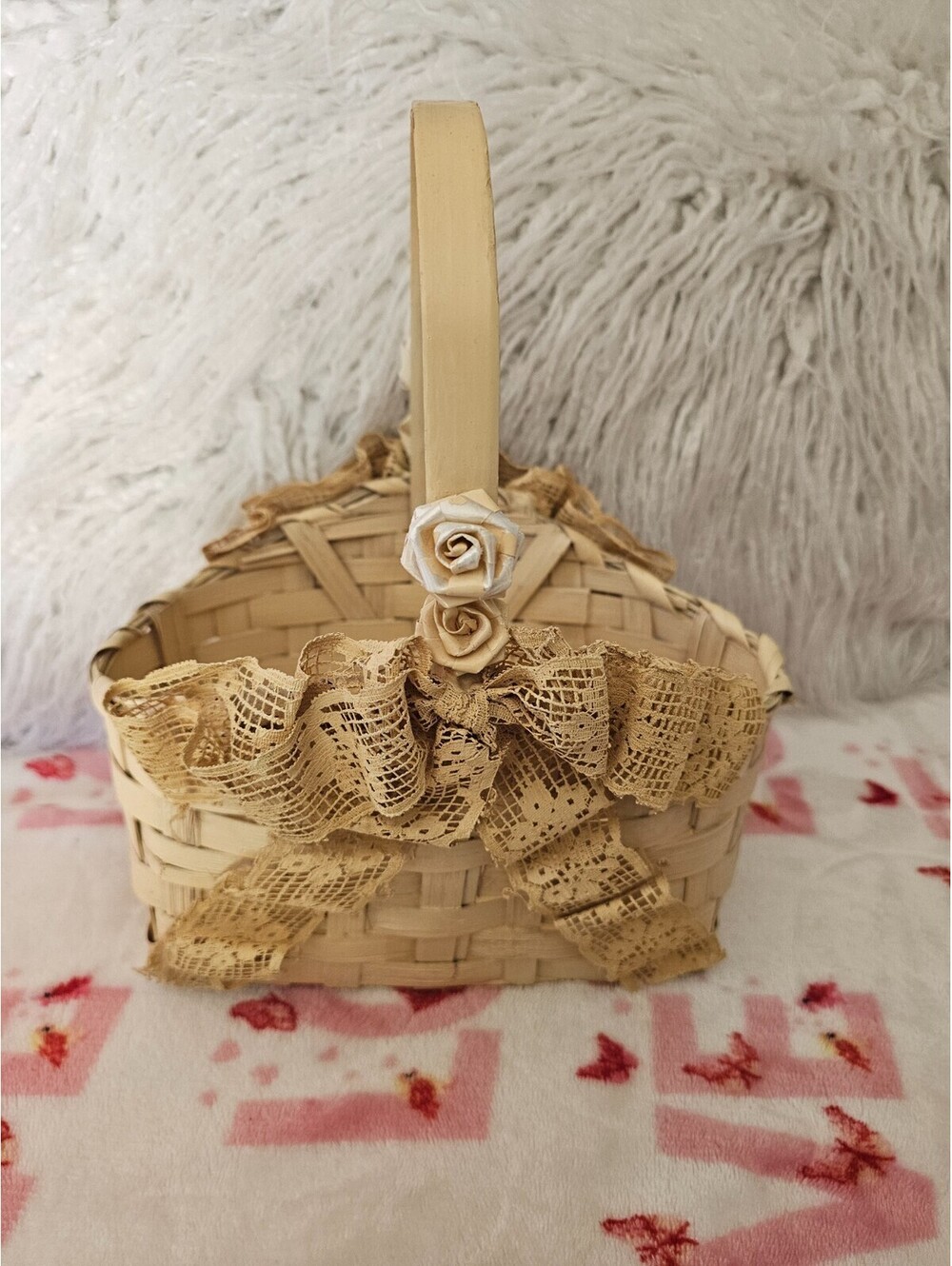 Vintage Hand-Woven Painted Basket Lace Beige 11X7.5 Philippines Floral Decor
